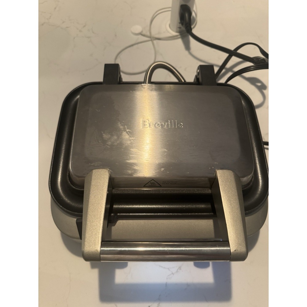 Breville Smart Waffle Maker 2 Slides